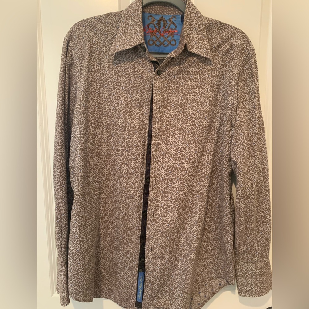 Robert Graham brown long sleeve shirt. Medium